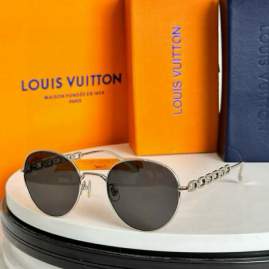 Picture of Louis Vuitton Sunglasses _SKUfw74861350fw